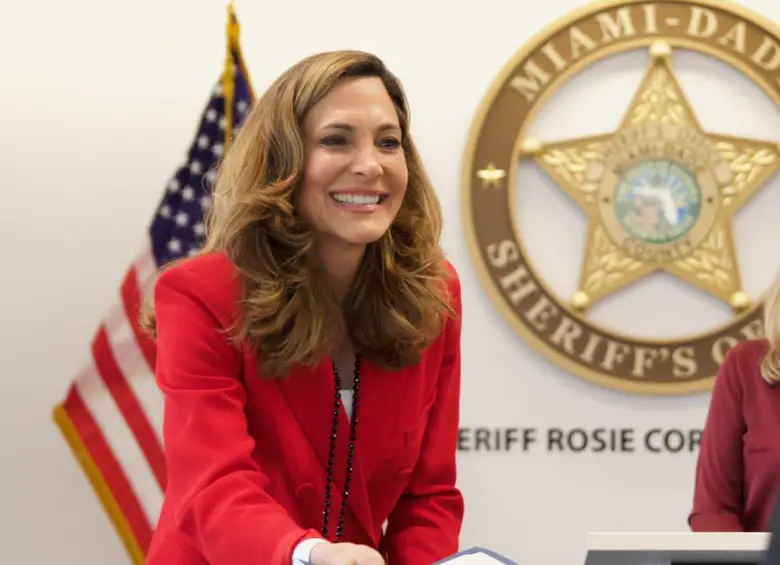 La congresista estadounidense María Elvira Salazar propuso incluir en la Lista Clinton a quienes cometan fraude en la segunda vuelta presidencial de Colombia. Foto: tomada de su cuenta en X @RepMariaSalazar