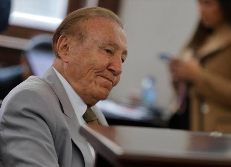El senador Rodolfo Hernández anunció su intención de renunciar al Senado de la República este miércoles. FOTO: COLPRENSA