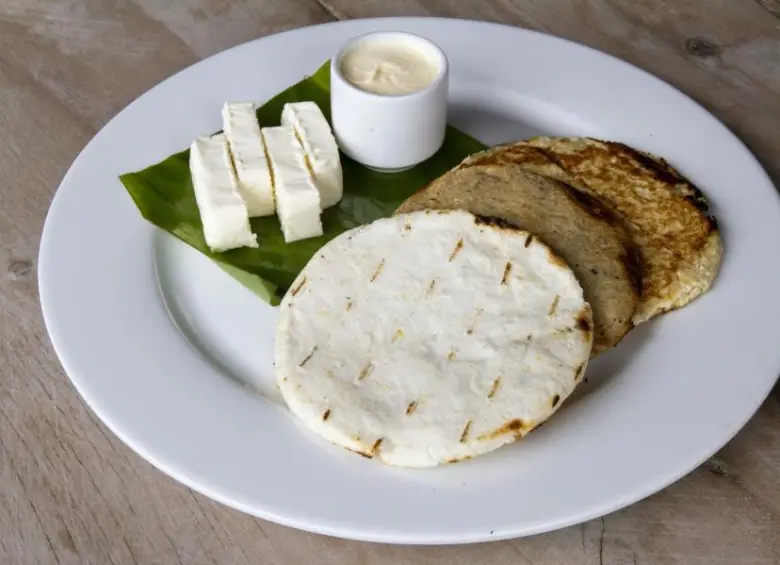 Desde la época precolombina hasta la actualidad, tanto Colombia como Venezuela adaptaron la preparación de la arepa a su estilo propio. Foto: Edwin Bustamante Restrepo