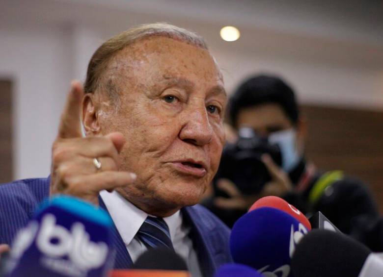 Mundos paralelos: así son las hojas de vida de Rodolfo y Petro