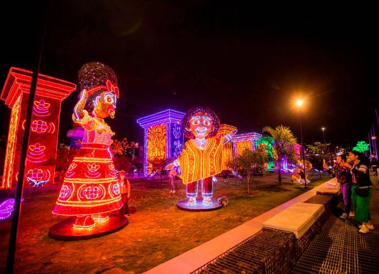 Esta noche se encienden los alumbrados navideños en Medellín. FOTO Carlos Velásquez