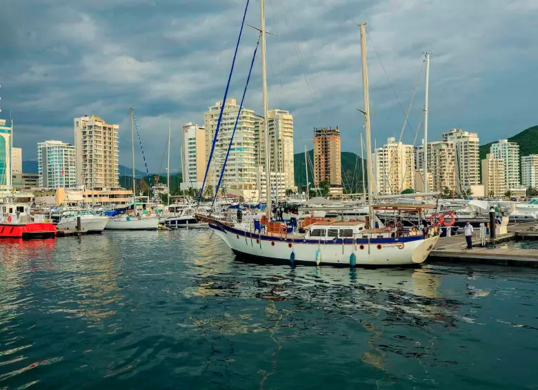 La ciudad está ampliando su oferta de transporte marítimo y se alista para construir varios muelles, que valdrán más de $20.000 millones que serán aportados en un convenio de la Alcaldía de Santa Marta y Fontur. FOTO Camilo Suárez