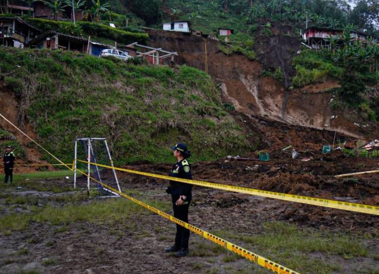 Un deslizamiento de tierra se presentó en la vereda de Villamaría, Caldas. FOTO: Gobernación de Caldas 