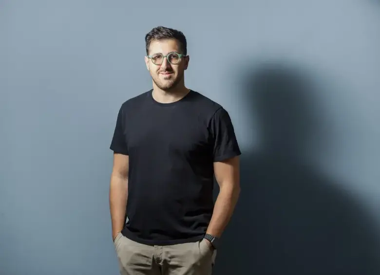 Matías Umaschi, CEO y cofundador de Payana, fintech que ya trabaja con unas 300 empresas medianas y grandes en Colombia, y quien visitó Medellín. FOTO: Cortesía Payana.
