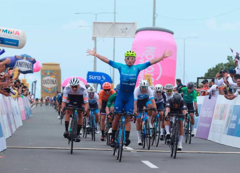 Chía, que también logró etapa en la Vuelta a España, saldrá este sábado por un nuevo triunfo rumbo a Sincelejo. FOTO: CORTESÍA FEDECICLISMO