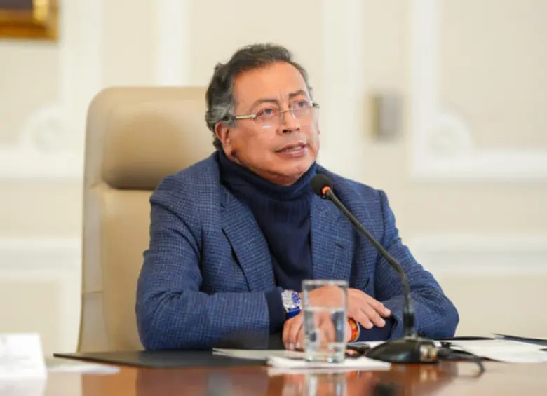 Gustavo Petro protagonizó otro polémico Consejo de Ministros y habló de la vicepresidenta Francia Márquez. FOTO: Colprensa 