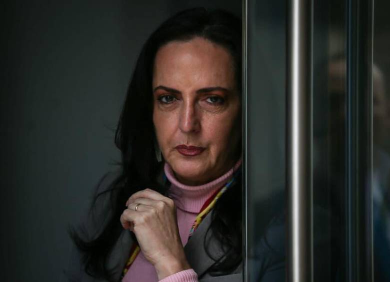 María Fernanda Cabal aseguró que no hará parte del gabinete de Abelardo de la Espriella y confirmó que su objetivo político es aspirar a la Presidencia de Colombia en 2030. FOTO: Colprensa.