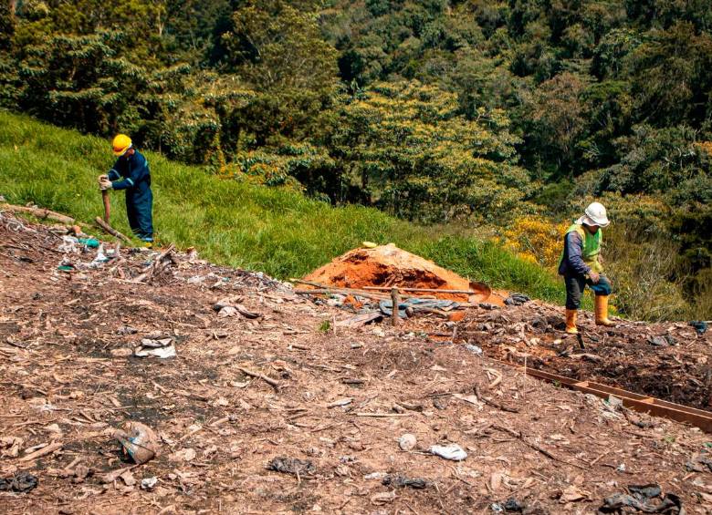 En la actualidad, solo la mitad de la basura que produce La Ceja va a su relleno sanitario; la idea es que prácticamente nada se entierre en un futuro. FOTO: Cortesía EPLC 