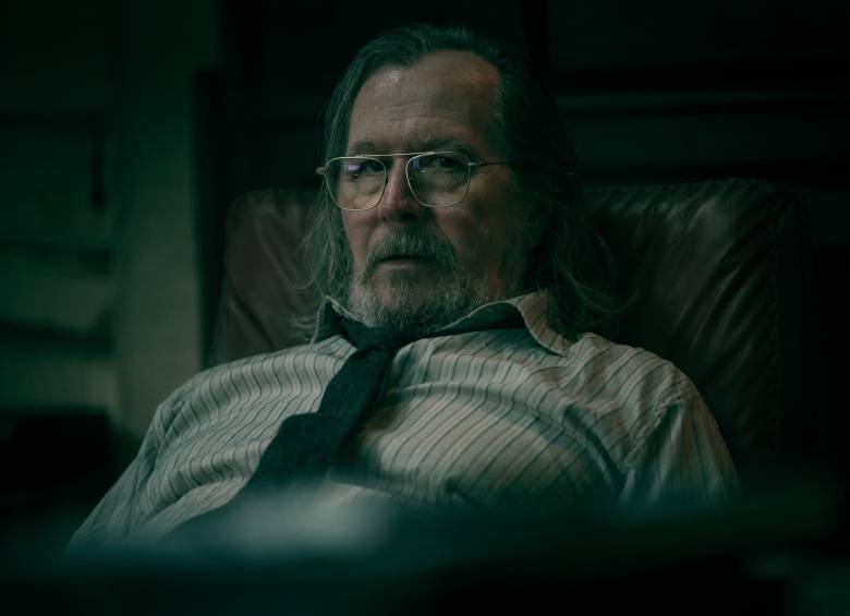 Gary Oldman es Jackson Lamb en Slow Horses. Esta es la primera vez que el ganador del Óscar hace parte de una serie tan larga. FOTO: Apple TV.