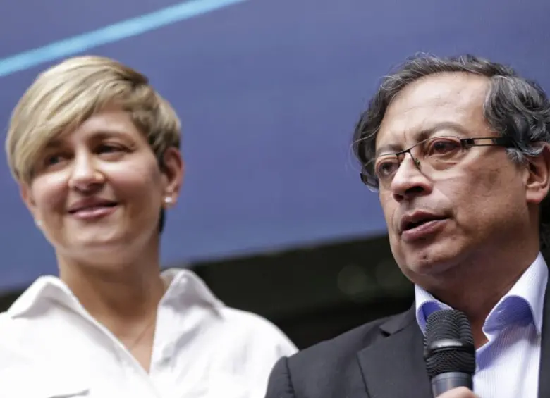 Los amigos de la pareja presidencial habrían tenido relaciones comerciales con funcionarios del régimen de Nicolás Maduro en Venezuela. FOTO: Colprensa 