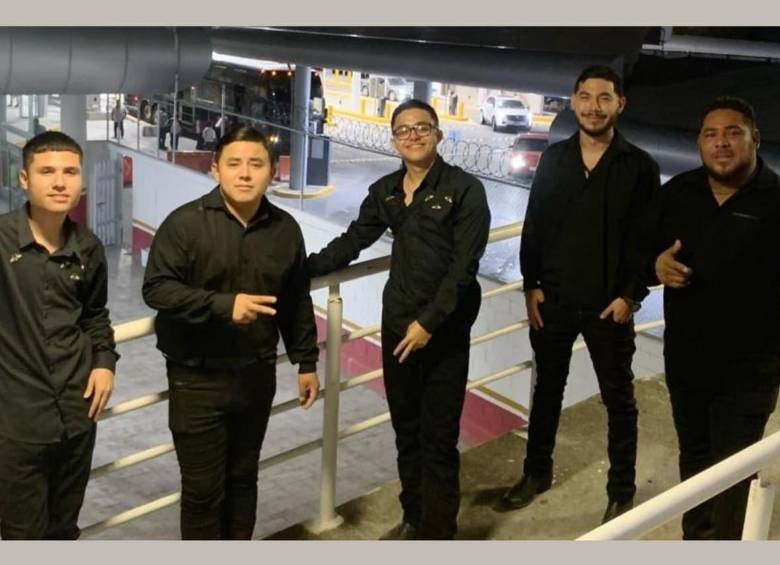 Las autoridades encontraron cinco cuerpos sin vida en Tamaulipas, México. Se espera confirmar si se trata de los integrantes de la banda musical Fugitivo. FOTO: Grupo Fugitivo 
