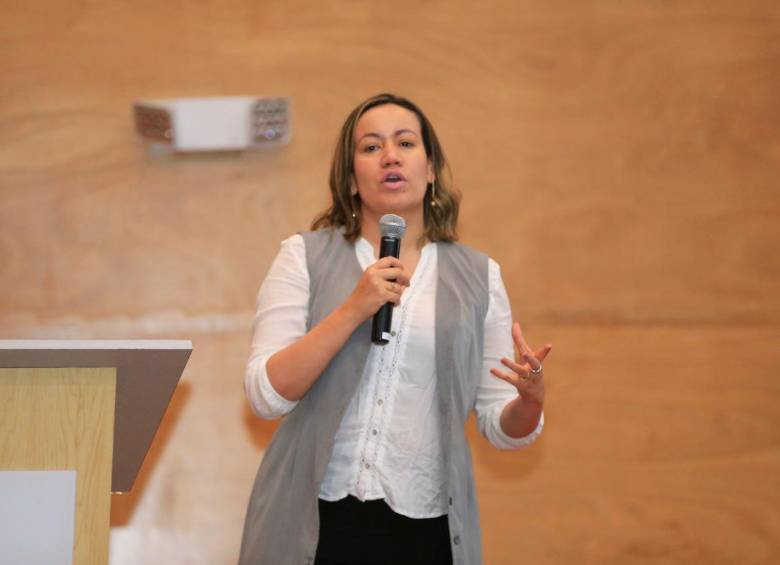 La próxima ministra de Salud, Carolina Corcho, aseguró que si la reforma a la salud prospera, tardará al menos dos años en implementarse y podría no ser durante el gobierno Petro. FOTO: ESNEYDER GUTIÉRREZ