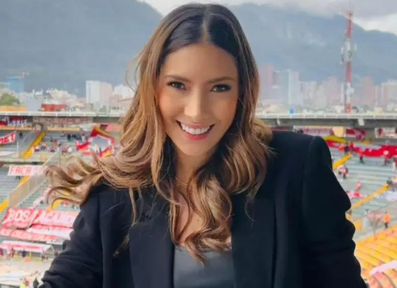 Un perfil de Facebook habría emitido afirmaciones falsas utilizando el nombre de la periodista Salomé Fajardo. FOTO: Tomada de X @Salomefajardo