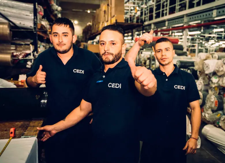 Estudio de Moda S. A. S., presente en más de 20 ciudades de Colombia con marcas como Pilatos, Diesel y Kipling, ofrece vacantes en sectores de servicio al cliente, administración y mercadeo. FOTO: CORTESÍA