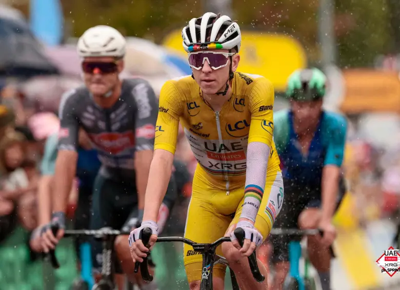 Tadej Pogacar, flamante campeón del Tour de Francia 2025. FOTO CORTESÍA @TeamEmiratesUAE