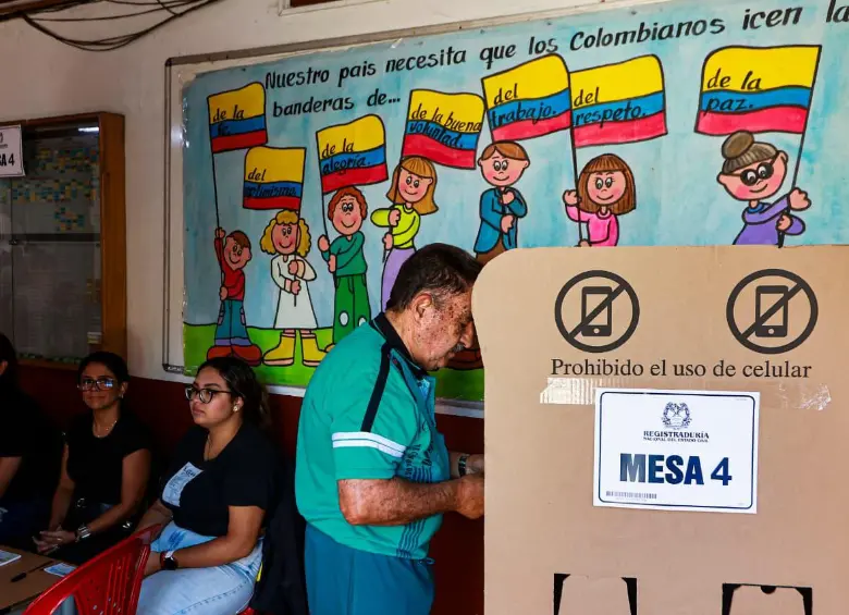 Auditoría externa concluye que no hubo fraude durante la primera vuelta presidencial en Colombia, el pasado 31 de mayo de 2026. FOTO: MANUEL SALDARRIAGA 