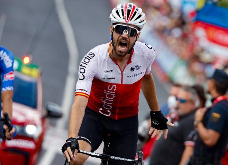 Jesus Herrada ganó la etapa 11 de la Vuelta España. FOTO X @Lavuelta