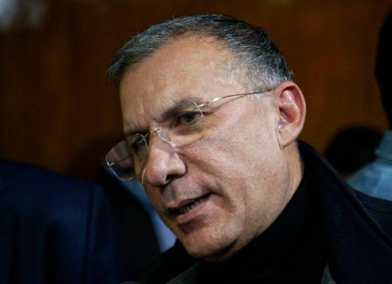 El senador Roy Barreras comentó sobre la apariencia física del periodista en un debate organizado por Semana. FOTO: COLPRENSA.