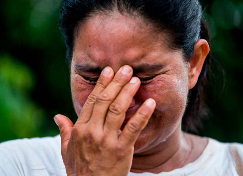 Mónica Vallejo Múnera, la mayor de los cinco hijos de Alcónides Vallejo, vivió el enfrentamiento desde su casa en La Clarita, a 30 minutos del rancho de su papá. FOTO JULIO CÉSAR HERRERA