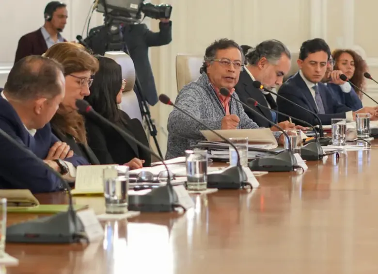El gobierno de Gustavo Petro ha tenido una alta rotación de ministros a sus últimos 100 días. FOTO: Colprensa 