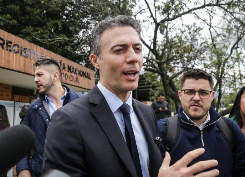 Daniel Quintero se quedó sin consulta, sin firmas y sin candidatura tras los fallos que parecen cerrarle definitivamente su camino a la Presidencia. FOTO: COLPRENSA