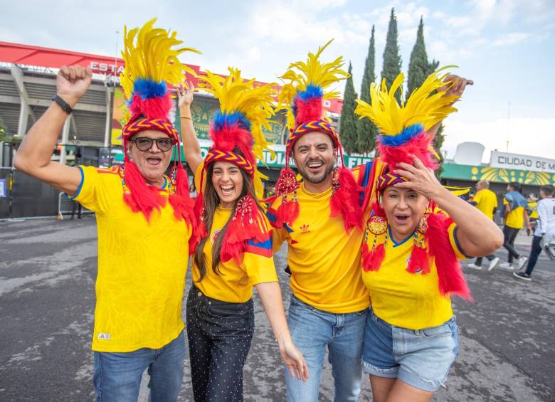 Hinchas de la Selección Colombia. FOTO: Juan Antonio Sánchez Ocampo.