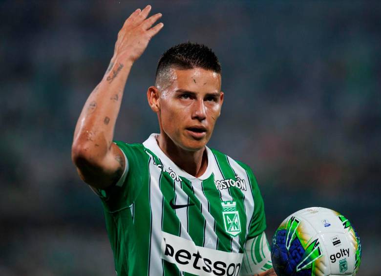 James Rodríguez es uno de los capitanes del conjunto verdolaga. FOTO CAMILO SUÁREZ