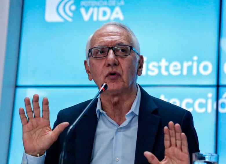 El ministro de Salud desató polémica al cuestionar que congresistas del partido Alianza Verde le hacen oposición a la reforma pese a que la colectividad recibió burocracia del Gobierno. FOTO COLPRENSA