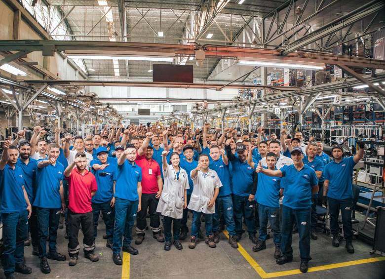 El hito representa también la generación de más de 2.400 empleos entre directos e indirectos, así como una red de más de 38 proveedores vinculados a su proceso productivo. FOTO: Cortesía.