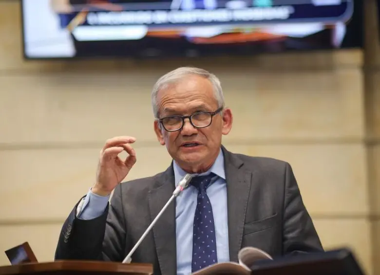 Carlos Ramón González, exdirector del Dapre y del DNI, hoy es prófugo de la justicia colombiana. Se encuentra asilado en Nicaragua. 