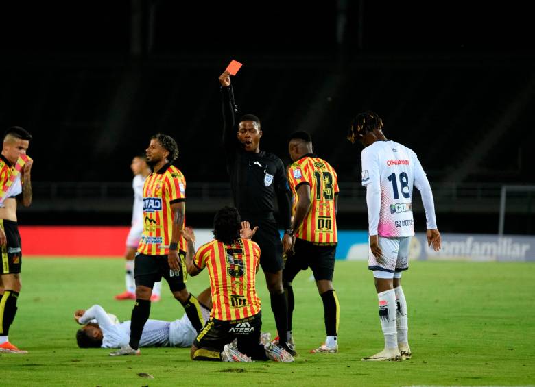 Al Deportivo Pereira solo le resta jugar dos partidos de Liga, pues quedó eliminado en los cuartos de final de la Copa BetPlay. FOTO: Colprensa