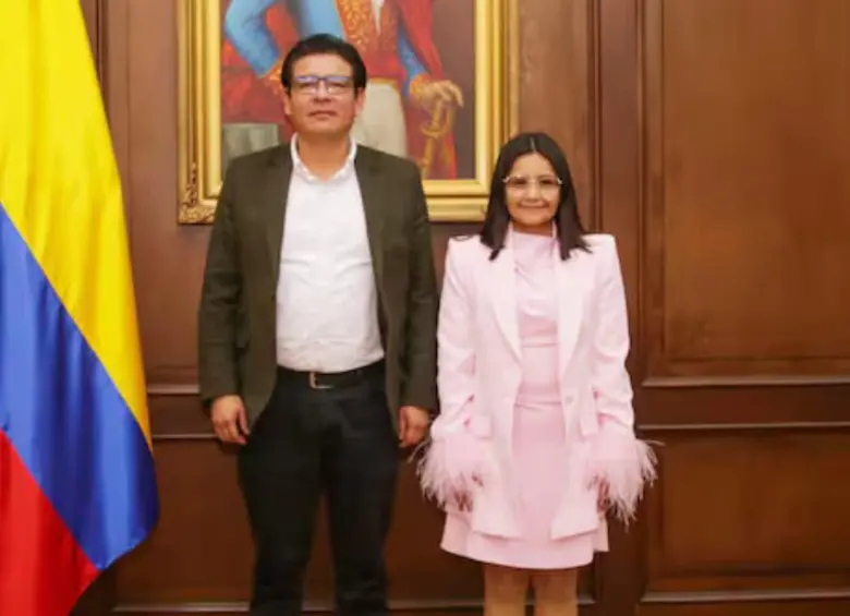 José Raúl Moreno y Angie Rodríguez habrían tenido una confrontación antes del viaje del presidente Gustavo Petro a Oriente Medio. FOTO: Dapre