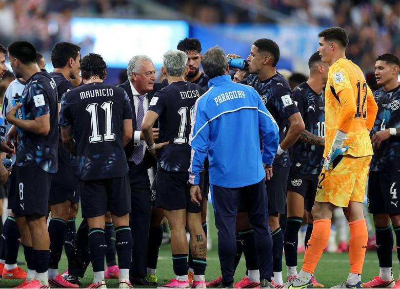 Pausas de hidratación en el Mundial 2026 es la polémica que divide al fútbol en este momento. FOTO: Getty.