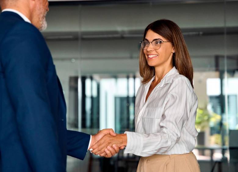  Expresar las fortalezas de forma honesta y estructurada ayuda a generar conexión con el reclutador. FOTO: SHUTTERSTOCK