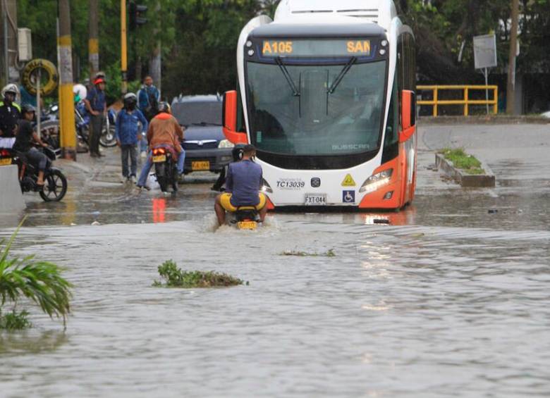 De acuerdo con la Organización Meteorológica Mundial, el fenómeno de La Niña podría mantenerse hasta el año 2023. FOTO: COLPRENSA