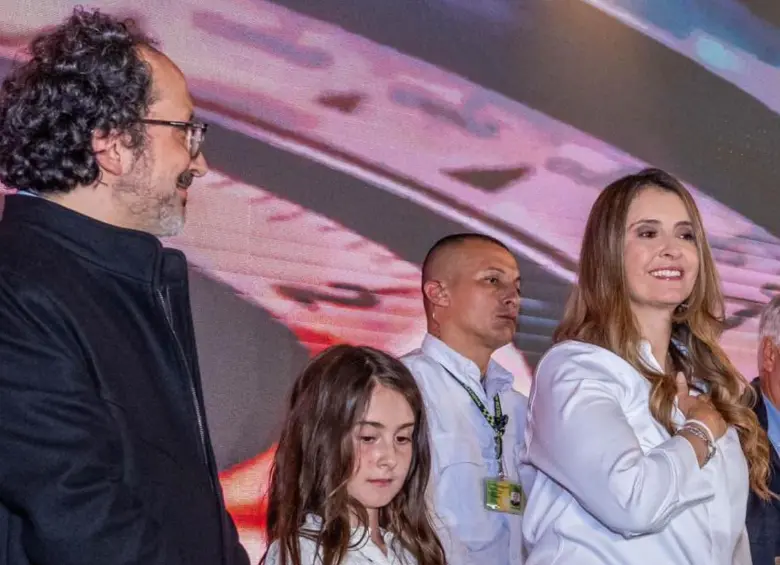 Tomás Rodríguez Barraquer es el esposo de la candidata presidencial Paloma Valencia. FOTO: @PalomaValenciaL