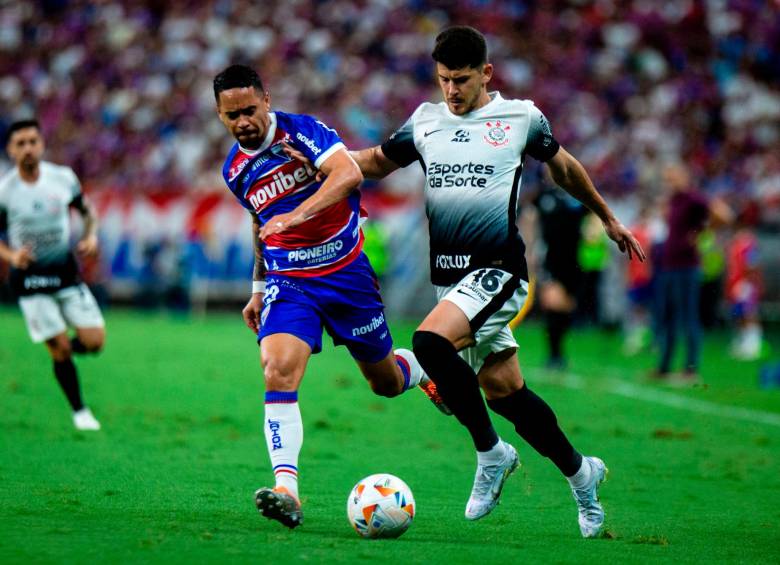 Corinthians es uno de los equipos que mejor se reforzó para afrontar la fase final de la Sudamericana. FOTO: TOMADA DEL X DE @Sudamericana 