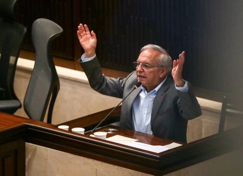 El ministro de Hacienda y CrÃ©dito PÃºblico, Ricardo Bonilla. FOTO: Colprensa.