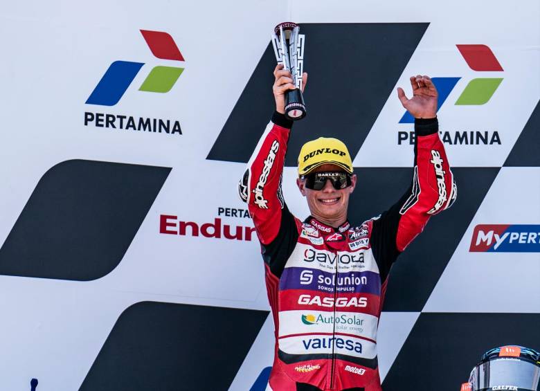 David Alonso obtuvo su quinto podio de la temporada. FOTO X @AsparTeam