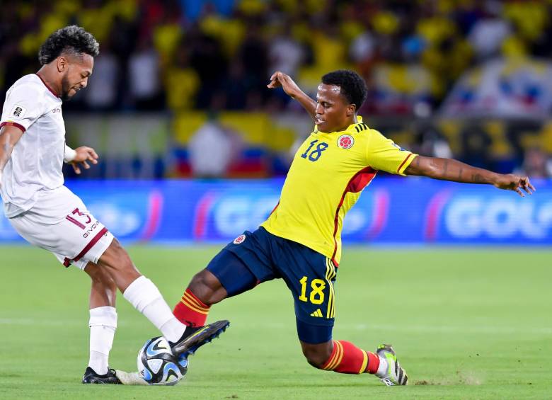 Brasil, Uruguay y Colombia debutan con triunfo en el fútbol