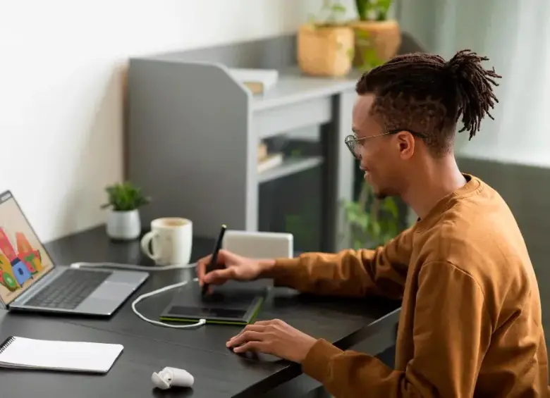 La plataforma Preply revisó cuáles son estos tipos de trabajos mejor pagados en Latinoamérica. FOTO: FREEPIK