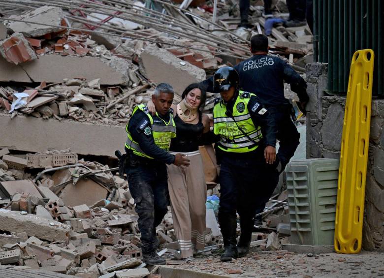 Dos terremotos en Venezuela dejaron pérdidas humanas y graves daños estructurales. Foto: Juan Barreto/ AFP via Getty Images