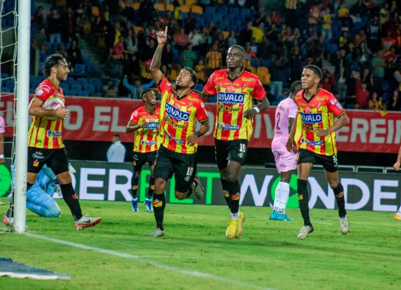 Yesus Cabrera marcó el gol del triunfo para el matecaña. FOTO: Tomada del X @DeporPereiraFC