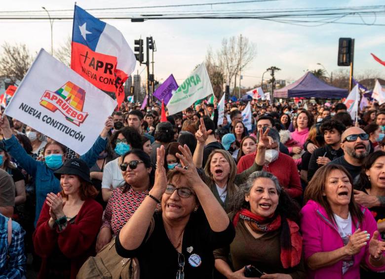 Las encuestas apuntan que los chilenos rechazarían la propuesta de Constitución. FOTO: Getty