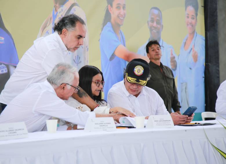 Benedetti sostuvo que luego que el Senado se pronuncie, el presidente tiene tres meses para hacer la convocatoria a la consulta. FOTO: MININTERIOR