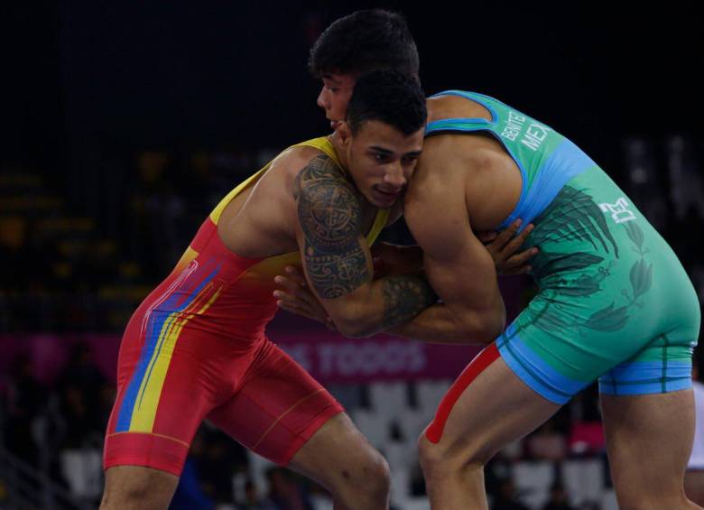 El colombiano Jair Cuero ganó la medalla de oro en el Panamericano de Lucha 2024