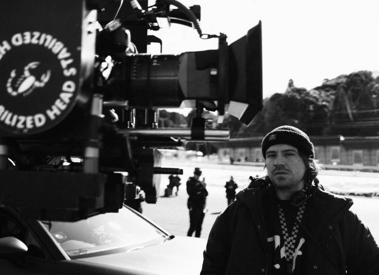 Camilo Monsalve Ossa durante la grabación de El Green Print, el cortometraje de Feid. Todavía no se hay fecha para su estreno en el país. FOTO @sismatyc.
