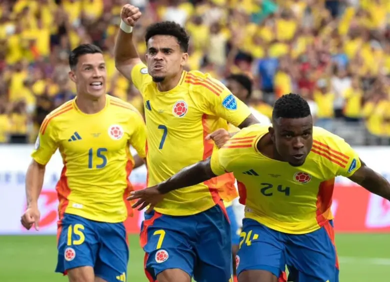 Estas fueron las declaraciones de Luis Díaz sobre el futuro, el Mundial 2026, Cristiano Ronaldo y su compañero James Rodríguez. FOTO: Colprensa 