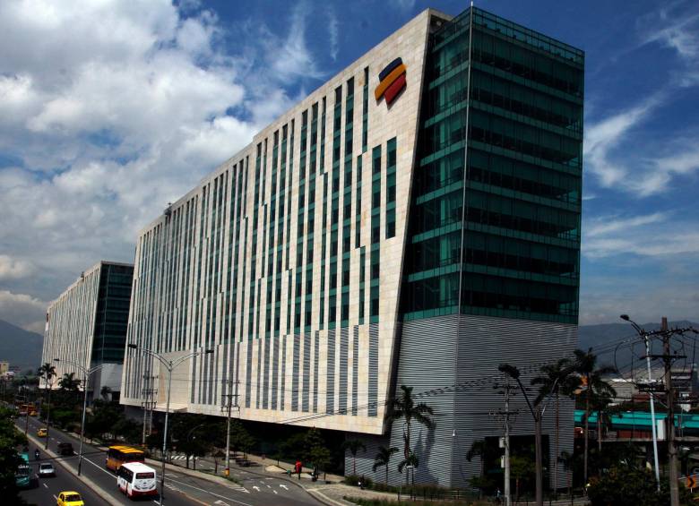 Bancolombia elige a AWS como su proveedor de nube, con lo que pretende beneficiar a más de 20 millones de clientes. FOTO archivo EL COLOMBIANO