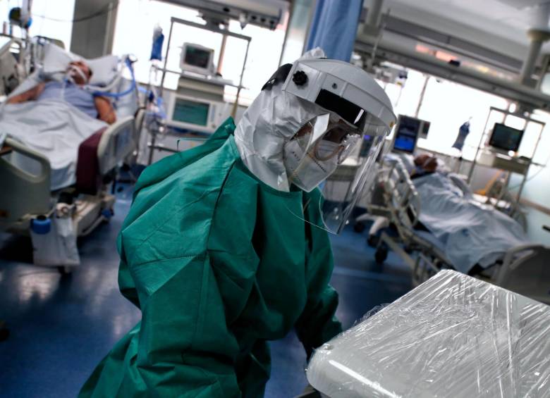 El Ministerio de Salud destinó una nueva inyección de recursos para 36 EPS por servicios y tecnologías para atención Covid 19. FOTO: COLPRENSA.
